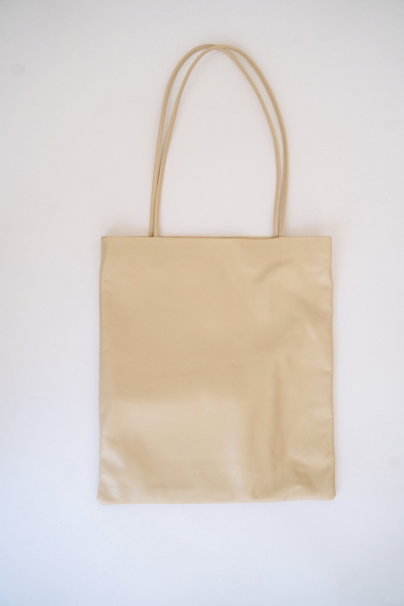 MODERN WEAVING, Slim Lamb Sak
