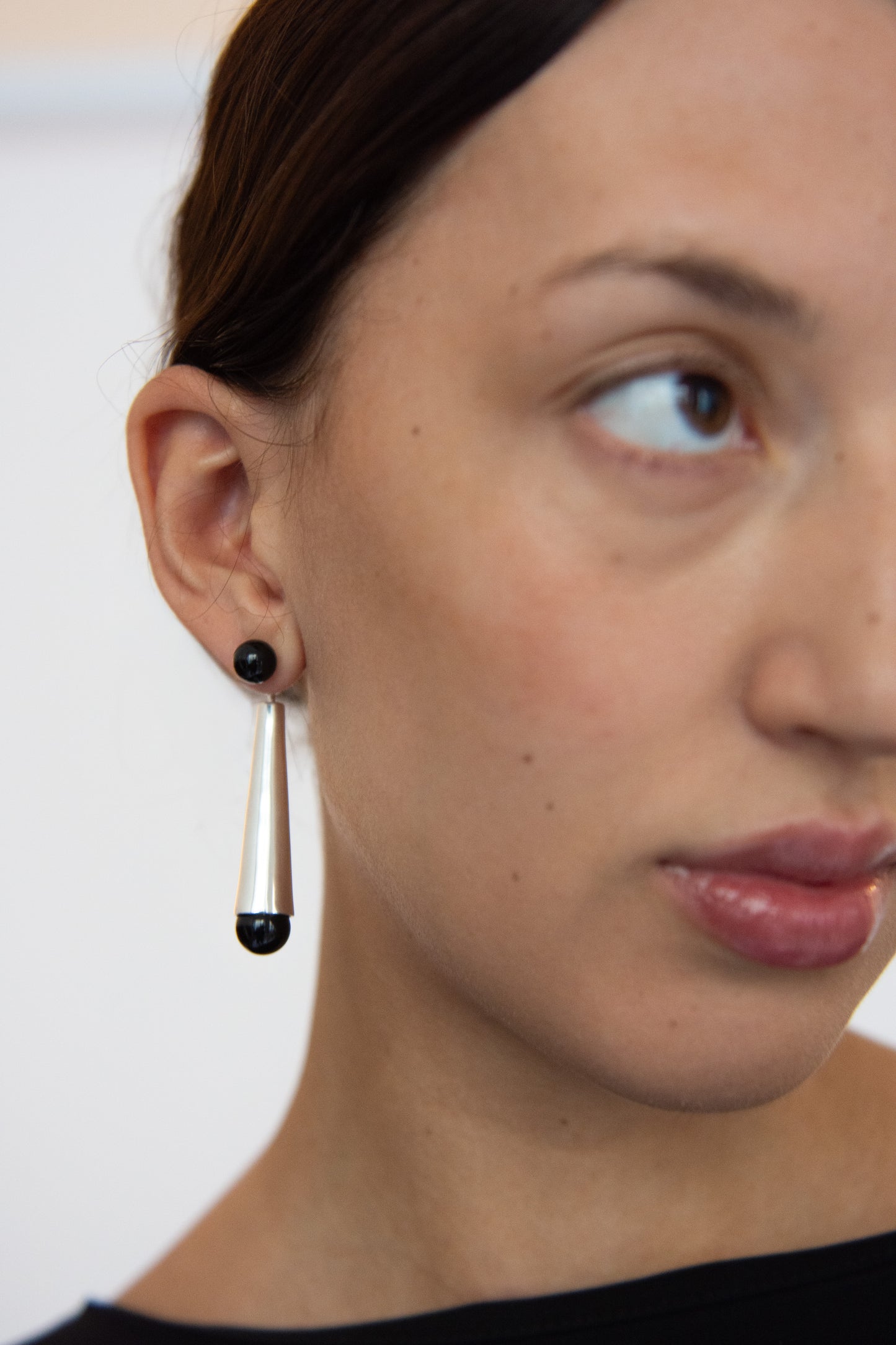 MOSQUITO, Flores Earrings, Silver Onyx