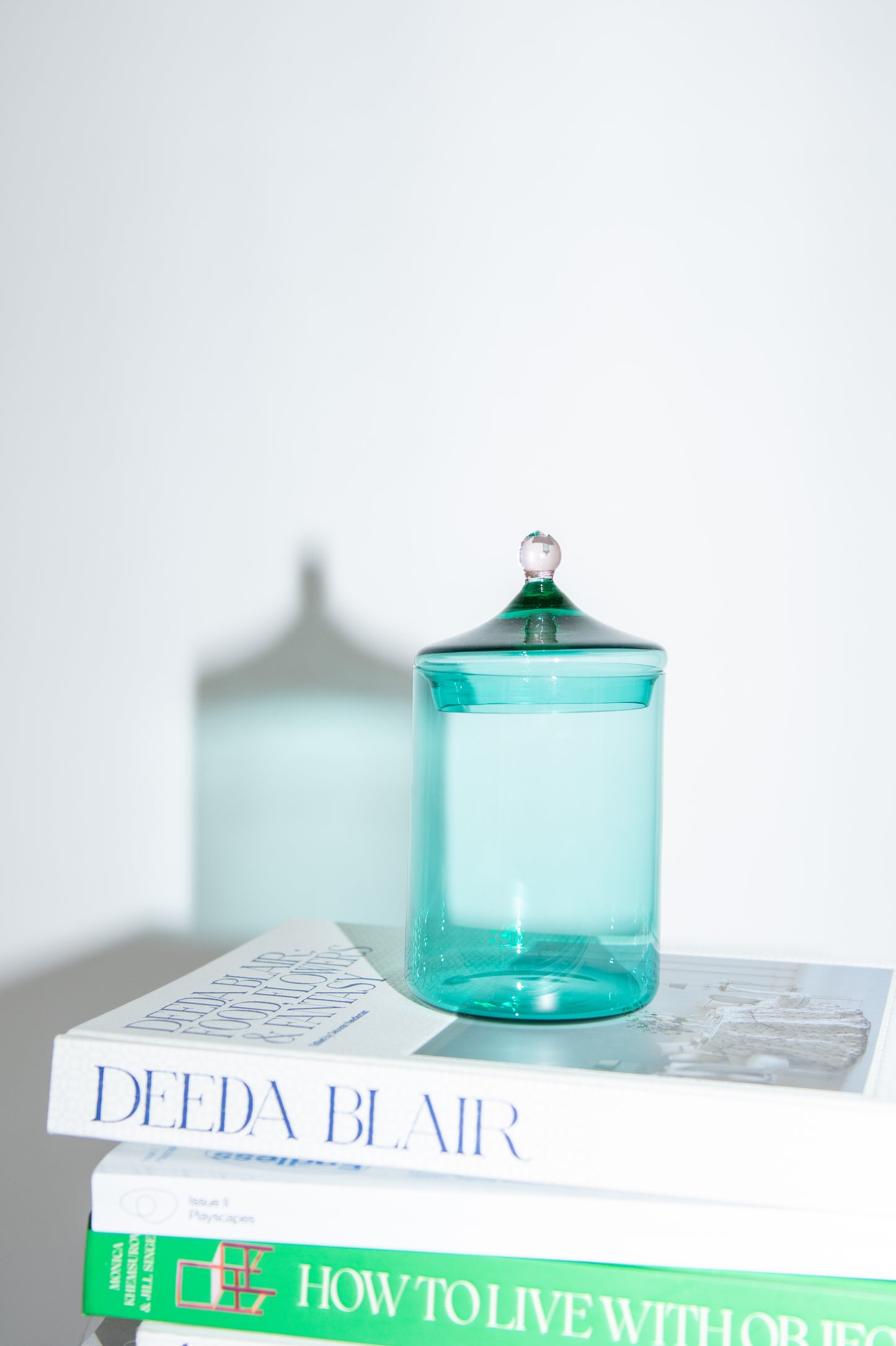 AKUA OBJECT, Noam Bonbonniere Tall, Emerald/Rose