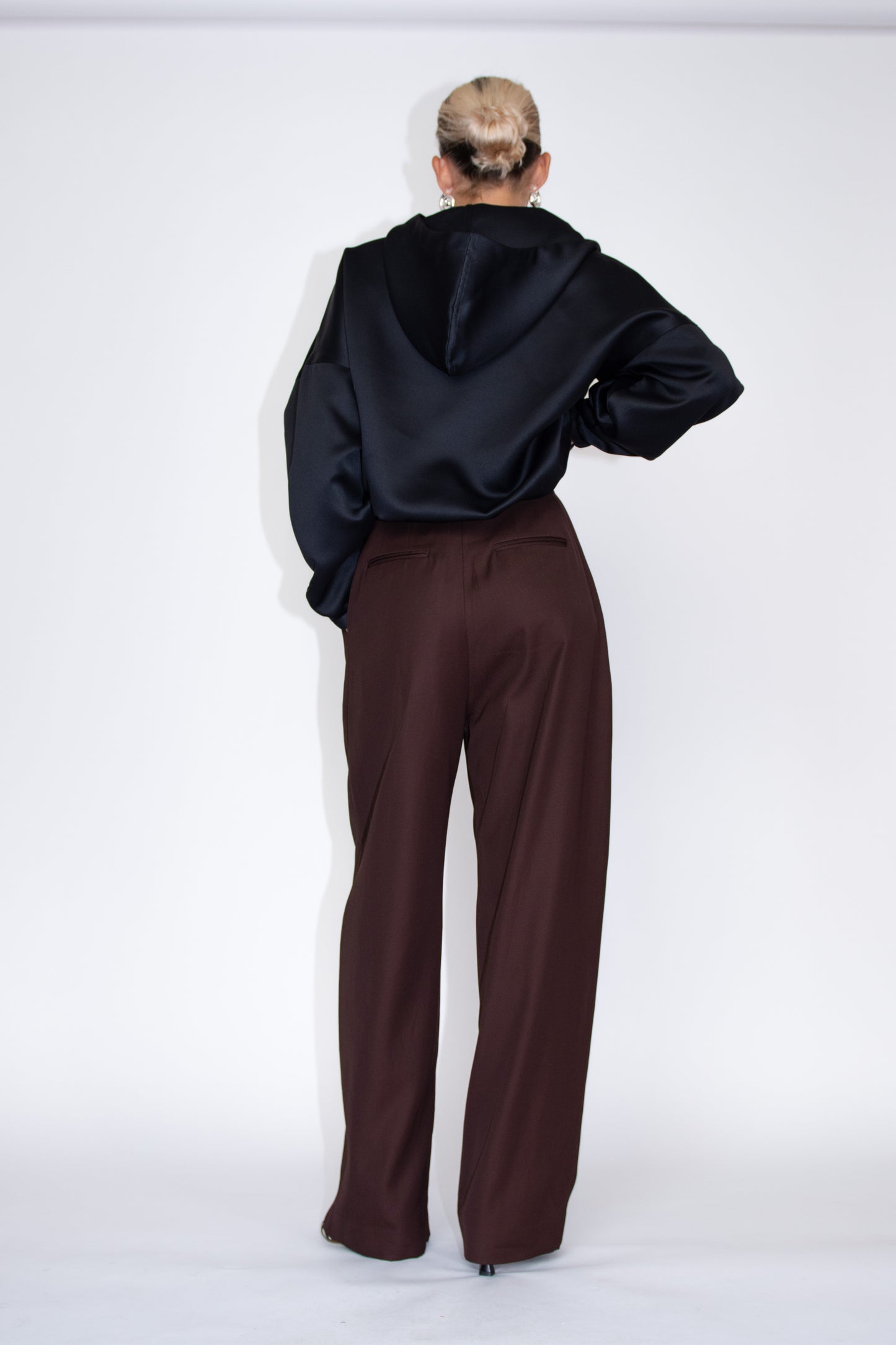 NOMIA, Wide Leg Pleated Trouser, Carob