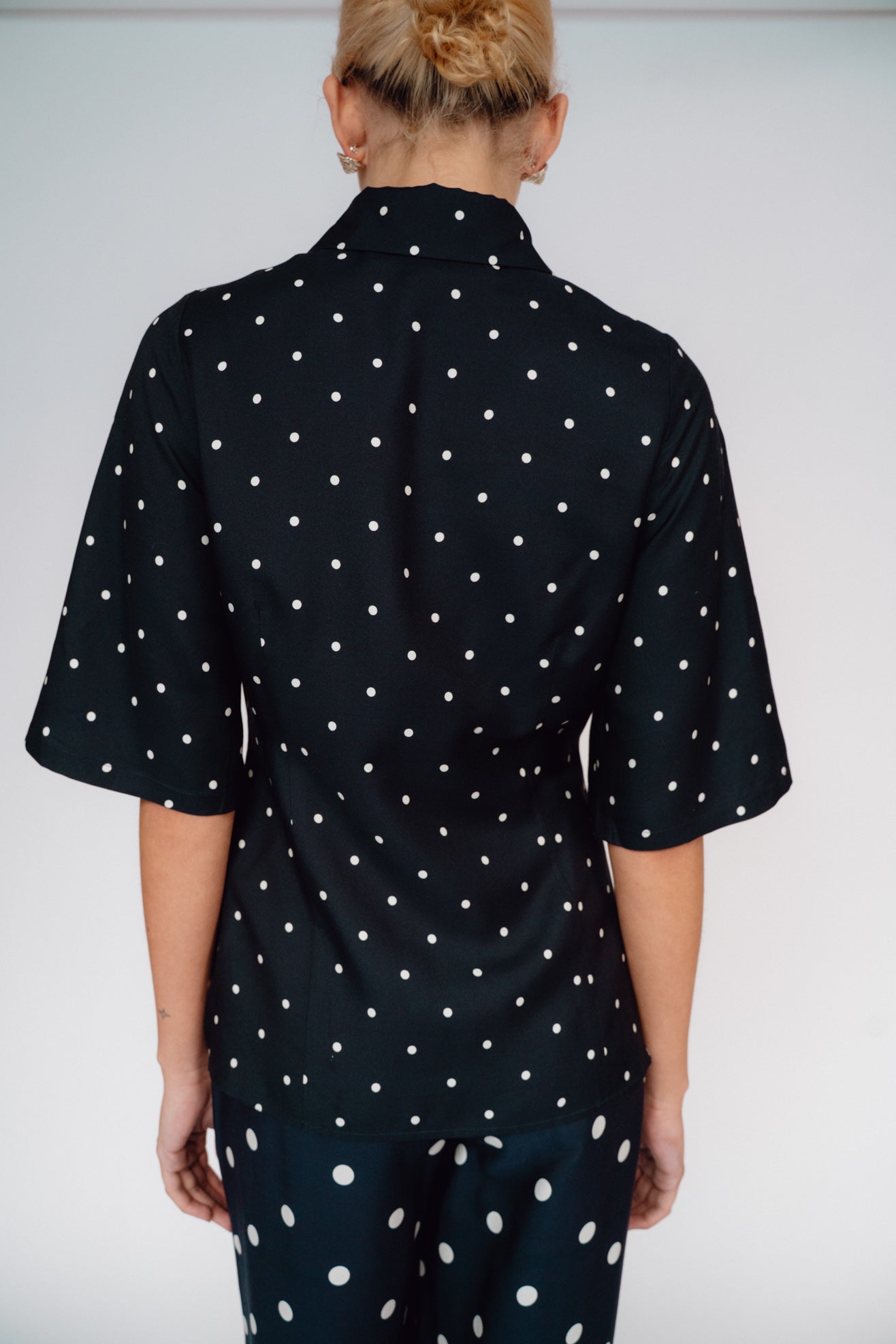 MR. LARKIN, Tillie Shirt, Black