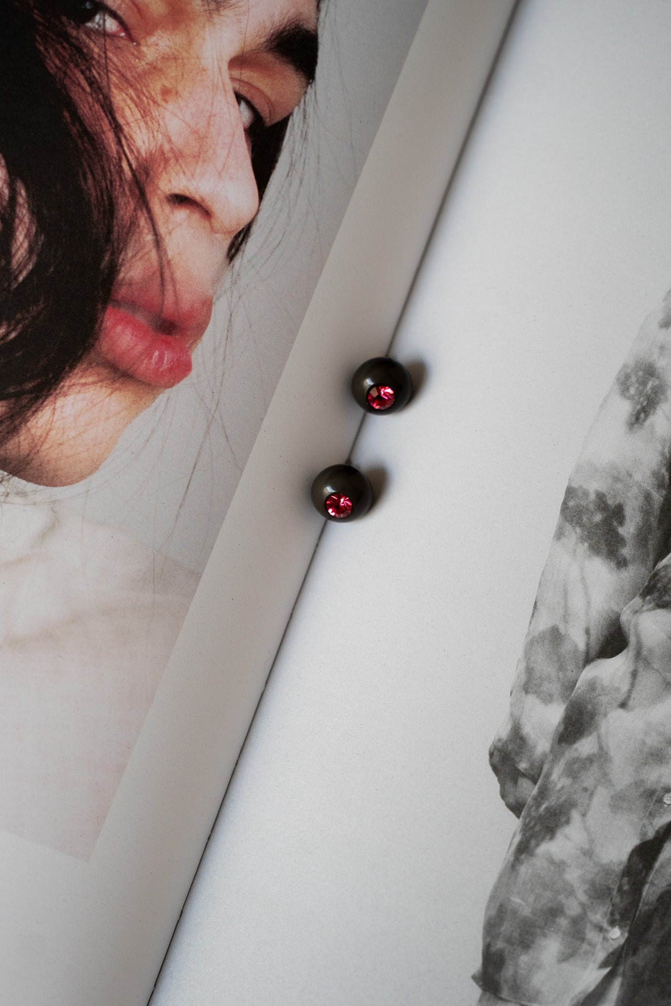 RACHEL COMEY, Studded Globe Earring, Black