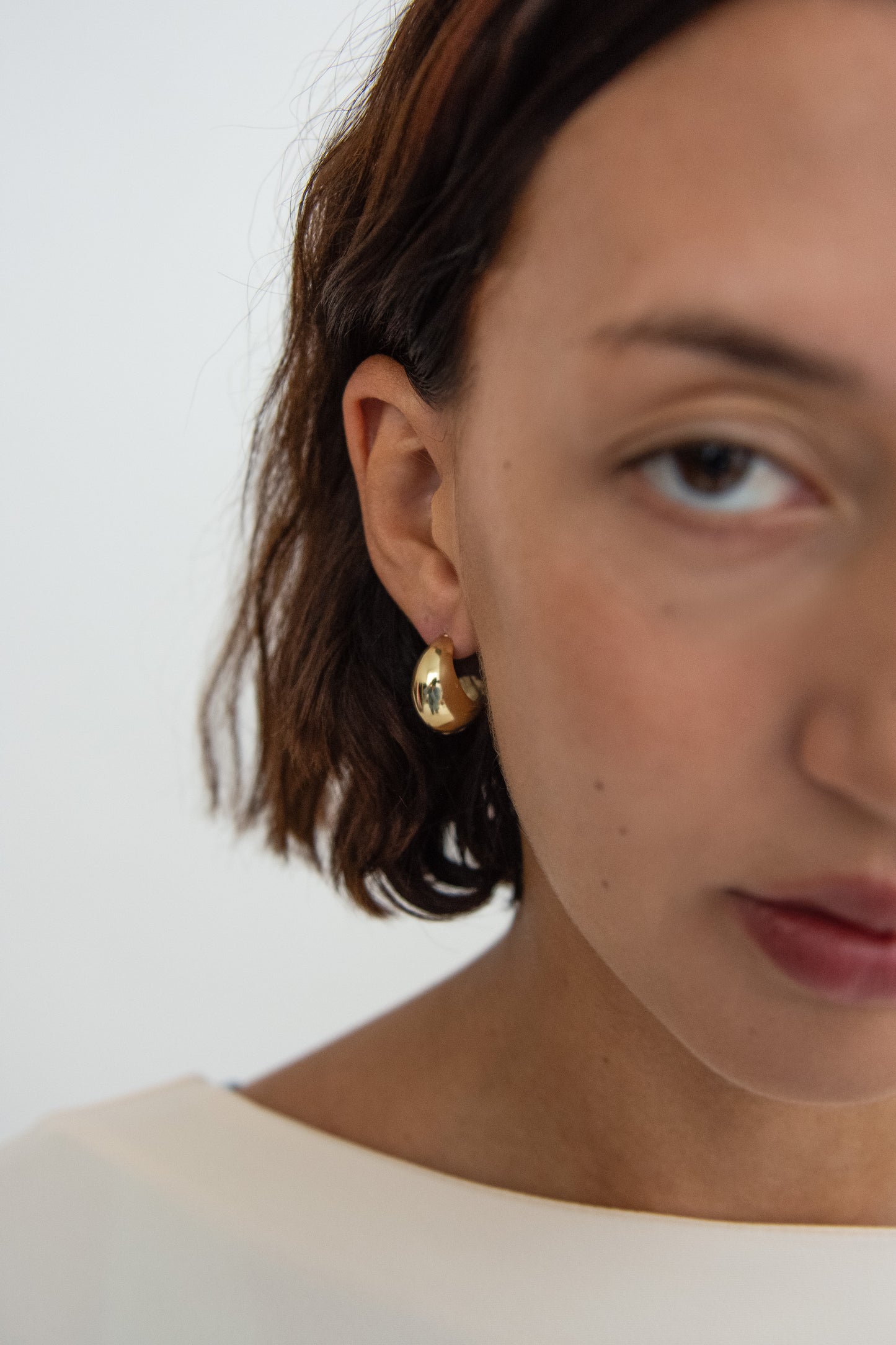 COMPLETEDWORKS, Curve Earrings, Gold Plated