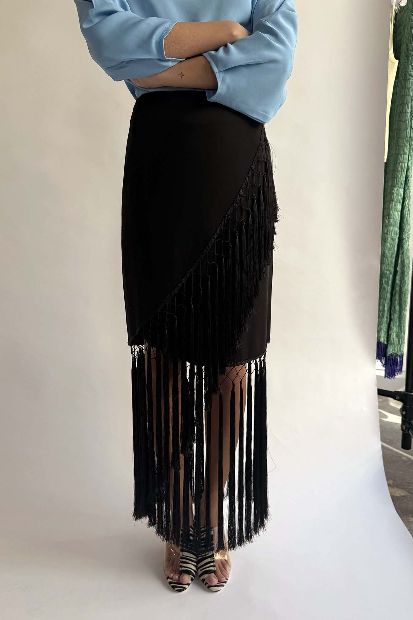 MR. LARKIN, Cara Fringe Wrap Skirt, Black