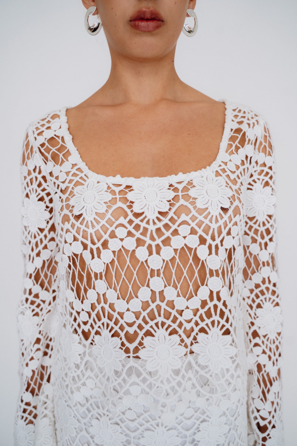 MR. LARKIN, Sienna Top, White