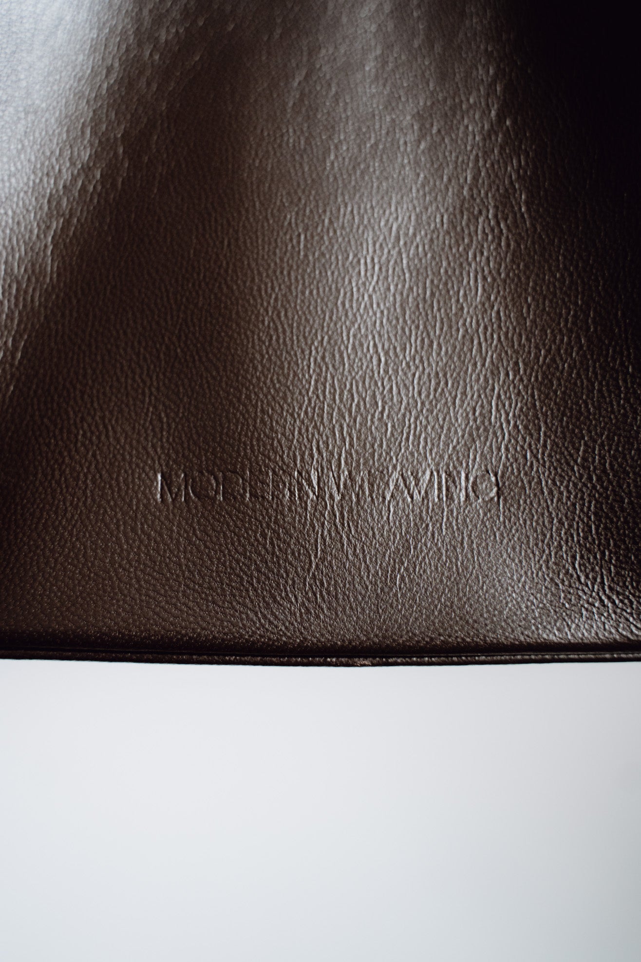 MODERN WEAVING, Relaxed Basket, Braun