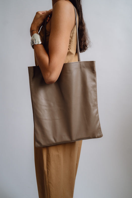 MODERN WEAVING, Slim Lamb Sak