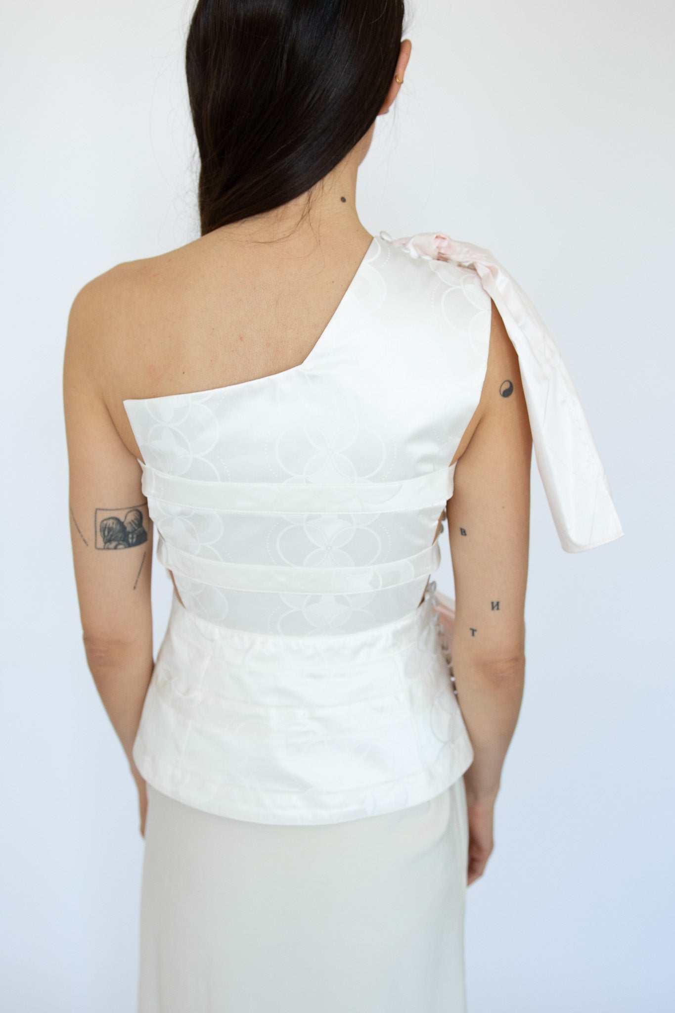 SUPER YAYA, Beatrice Top, Off White – Mr. Larkin