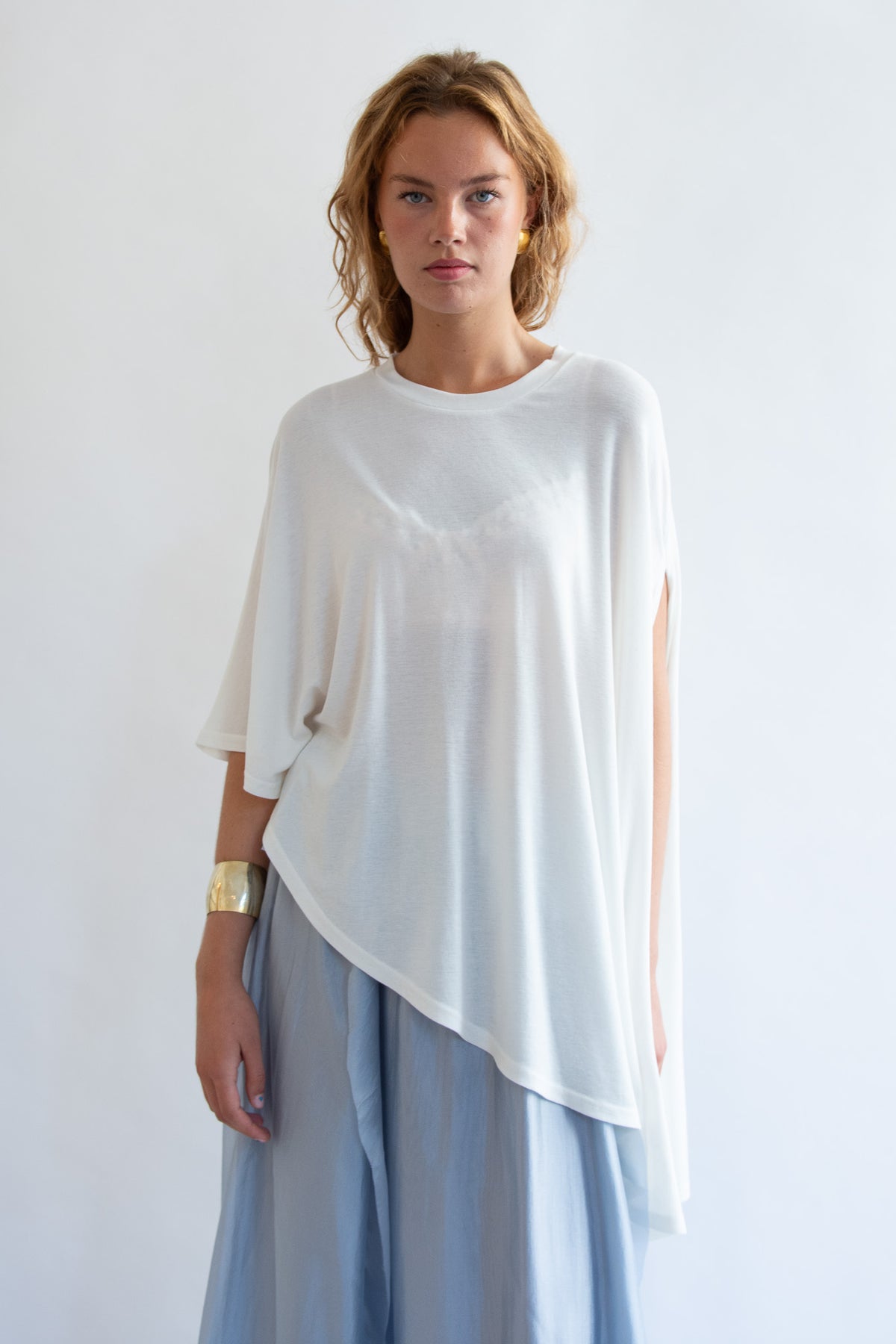 THE GARMENT, Breanna Asymmetric Top, Cream