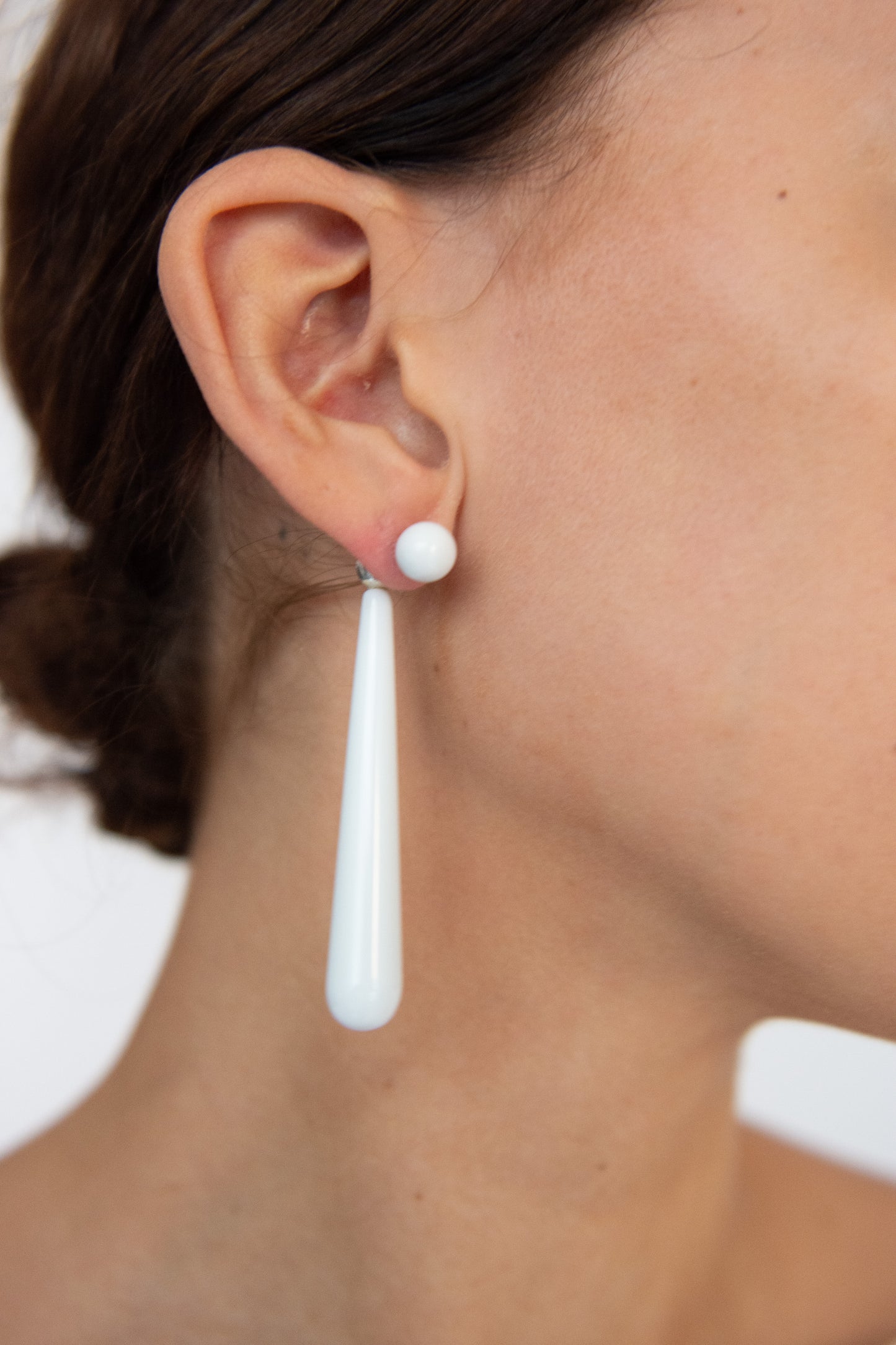 MOSQUITO, Orilla Earrings, White Agate