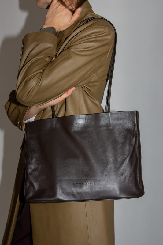 MODERN WEAVING, Narrow Oval Relaxed Tote, Braun