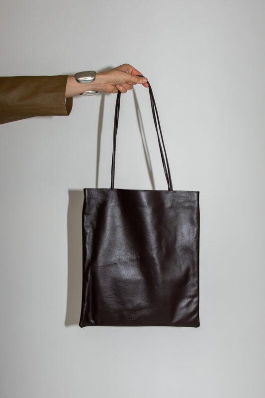 MODERN WEAVING, Slim Lamb Sak, Braun