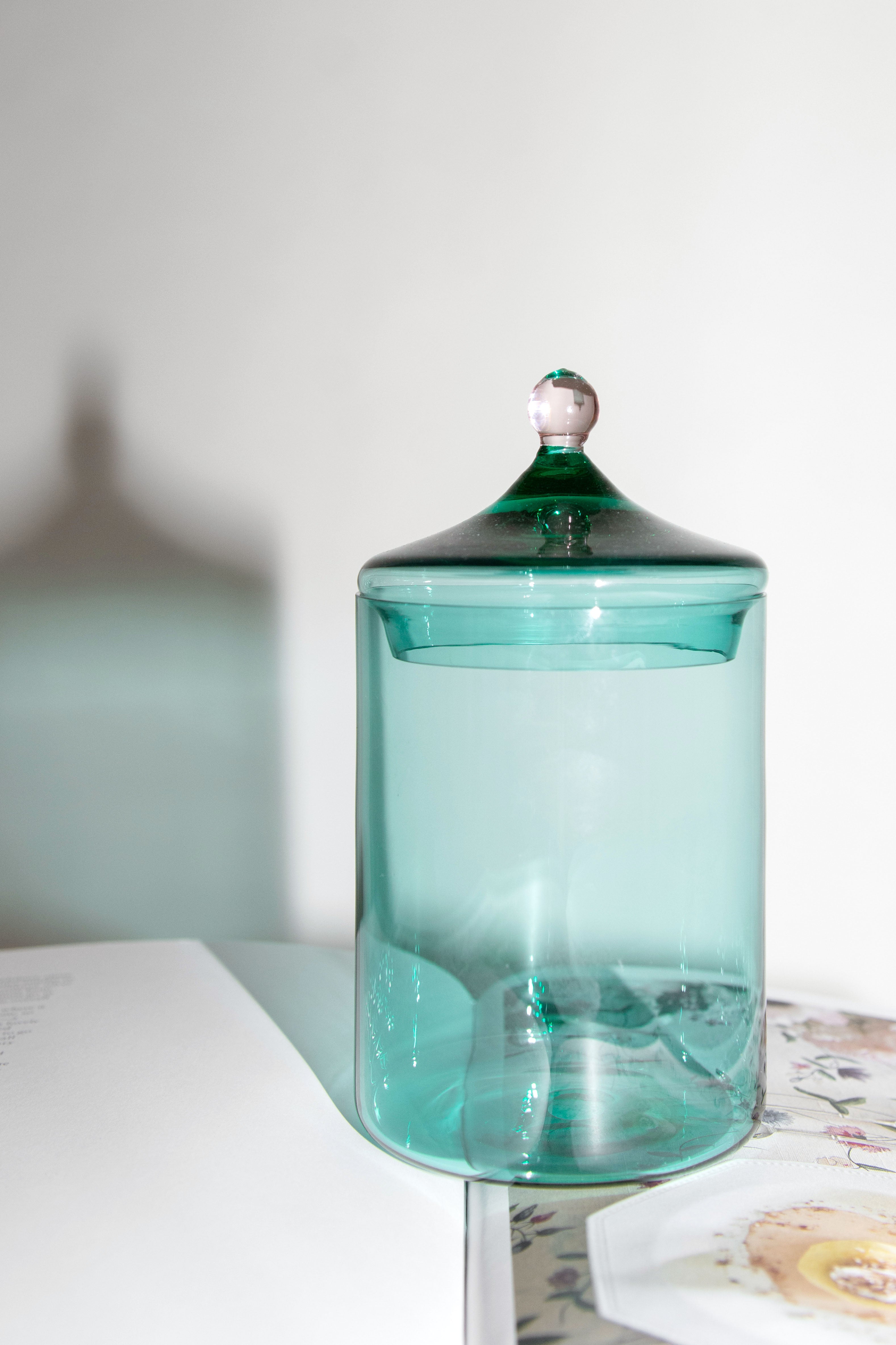 AKUA OBJECT, Noam Bonbonniere Tall, Emerald/Rose – Mr. Larkin