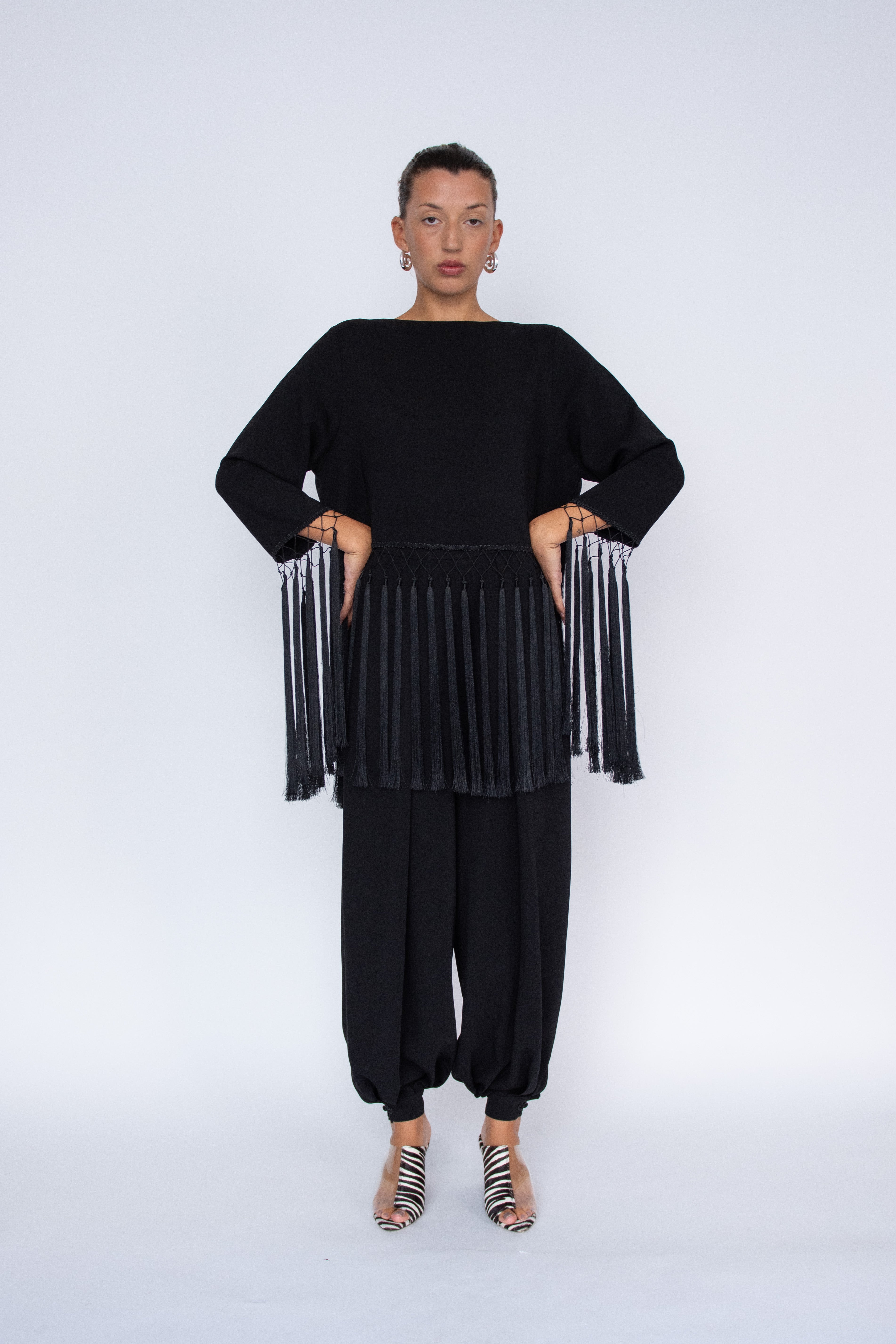 MR. LARKIN, Tara Fringe Top, Black – Mr. Larkin