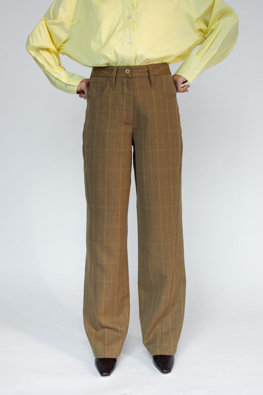 MR. LARKIN, Alan Pant, Granny Plaid