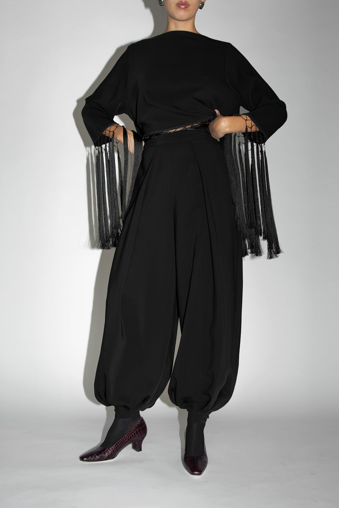 MR. LARKIN, Athena Balloon Pant, Black