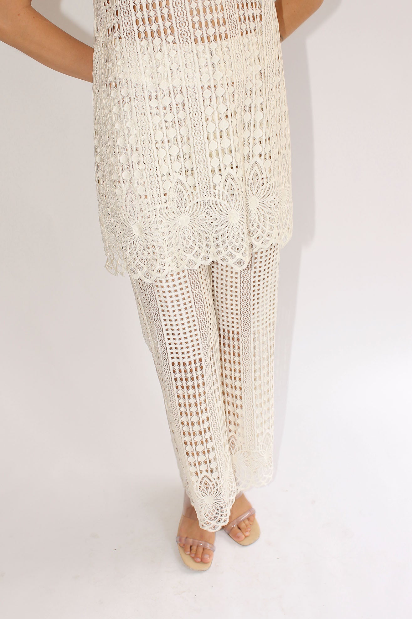 MR. LARKIN, Annie Pant, Gatsby Lace, Ivory