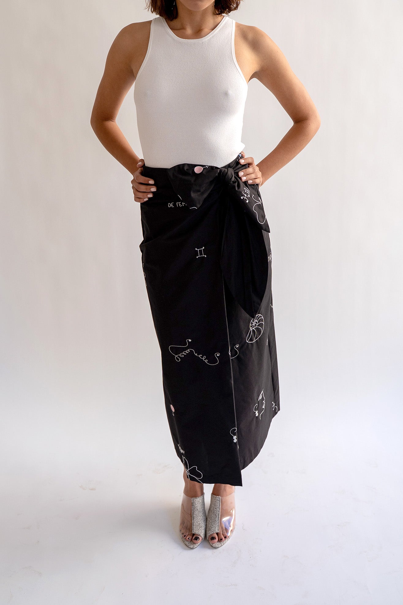 MR. LARKIN, Carlo Skirt, Hilma Embroidery