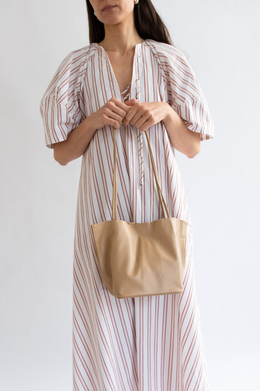 MODERN WEAVING, Relaxed Basket, Camel