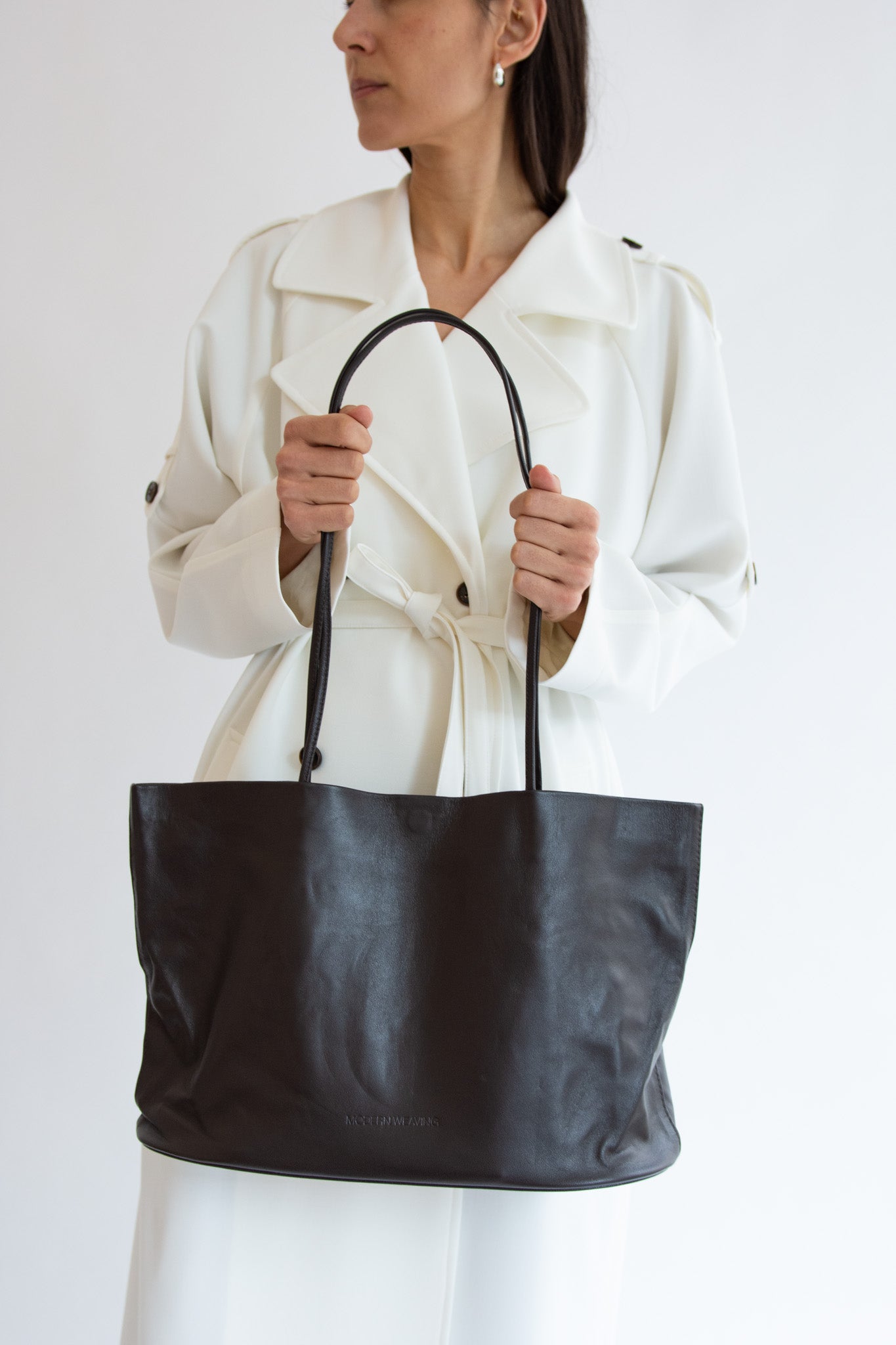 MODERN WEAVING, Large Relaxed Oval Tote, Braun
