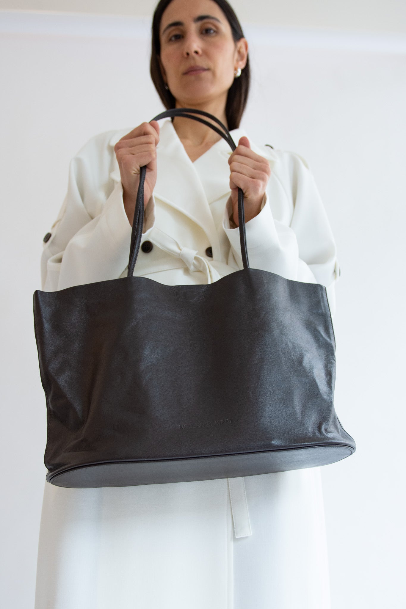 MODERN WEAVING, Large Relaxed Oval Tote, Braun