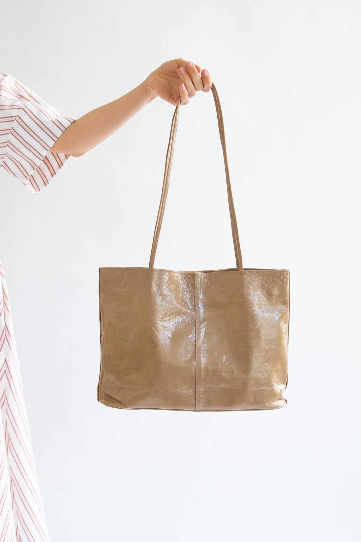 MODERN WEAVING, Narrow Oval Relaxed Tote, Glossed Almond