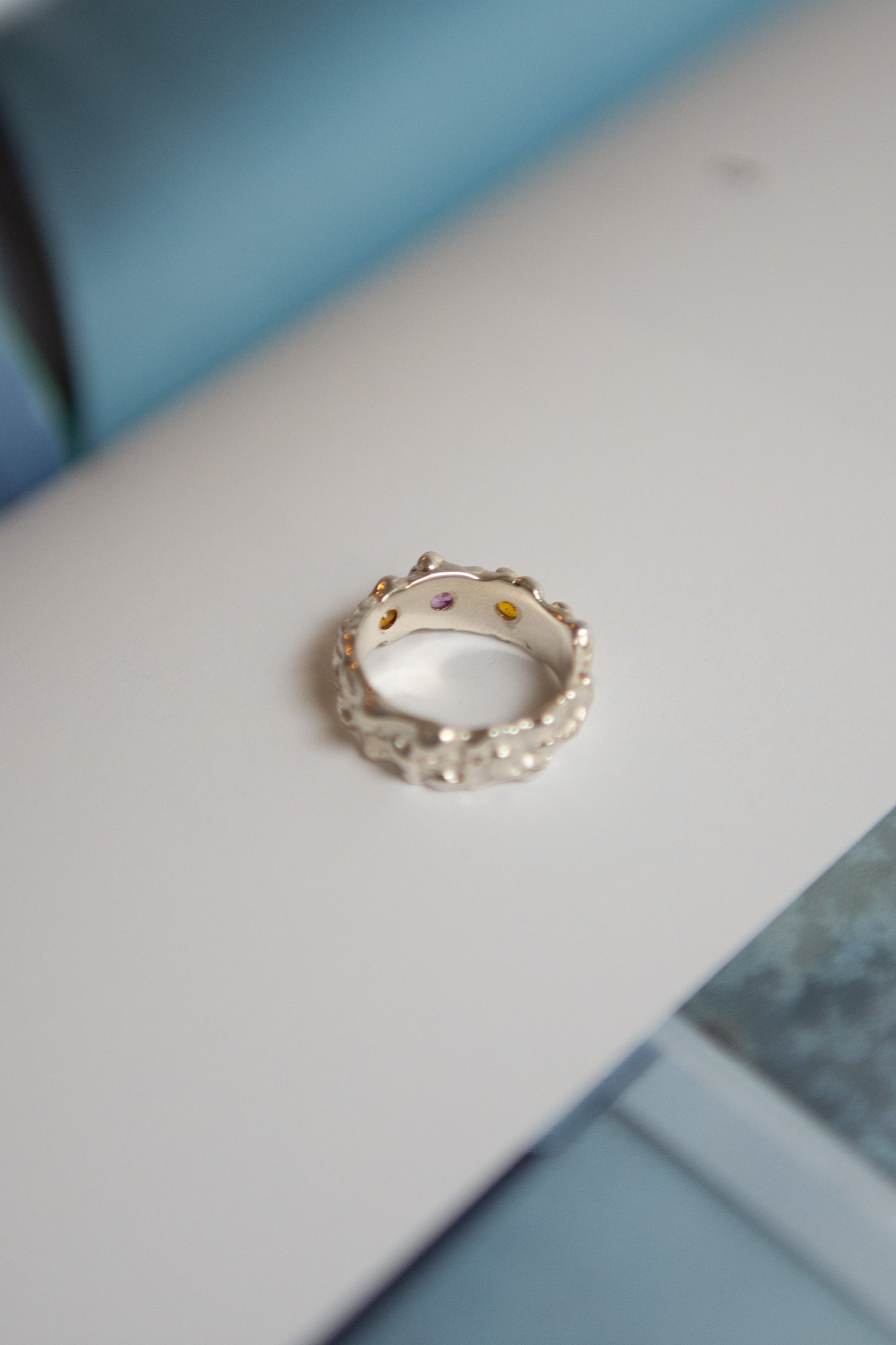 FARIS, Roca Gem Band Ring, Sapphires