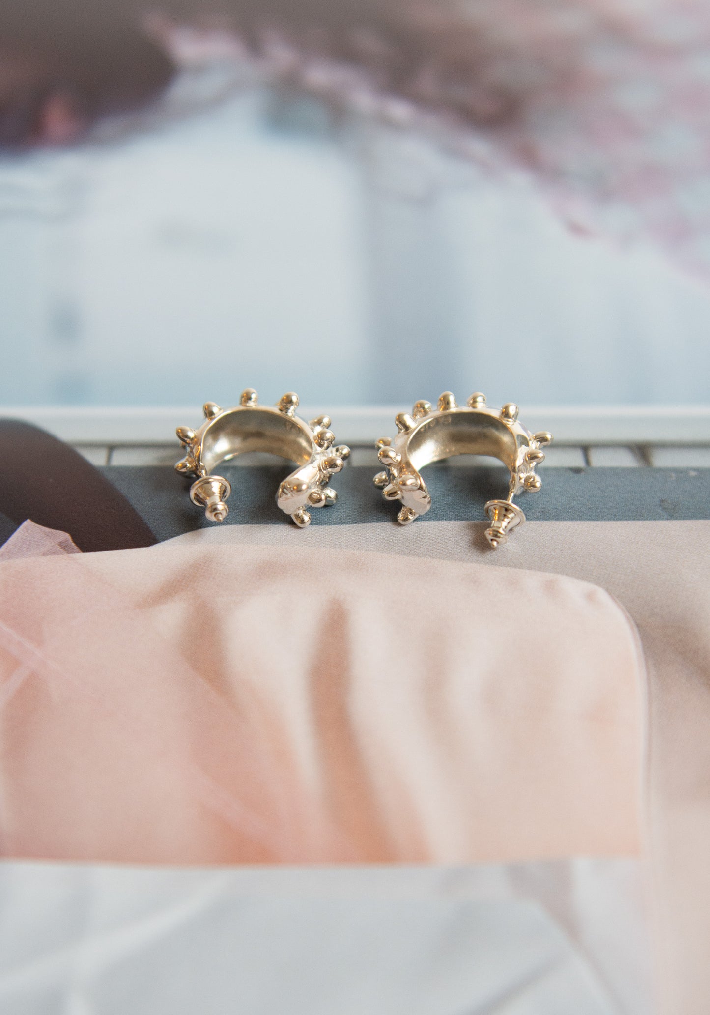 FARIS, Dotto Hoops, Sterling Silver