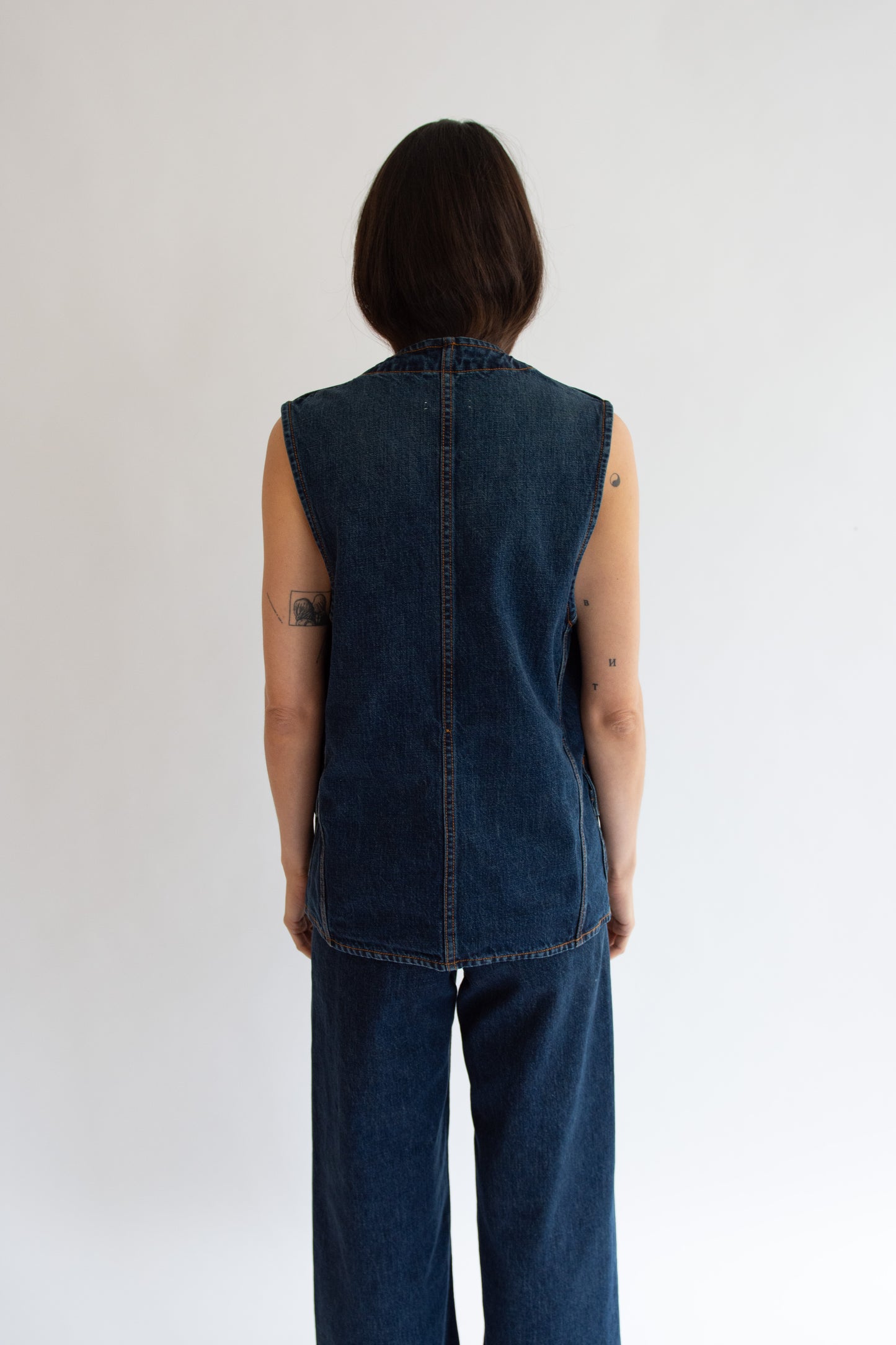 JESSE KAMM, Director's Vest, Medium Roast