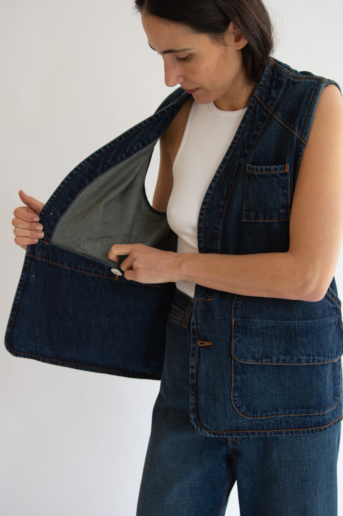 JESSE KAMM, Director's Vest, Medium Roast