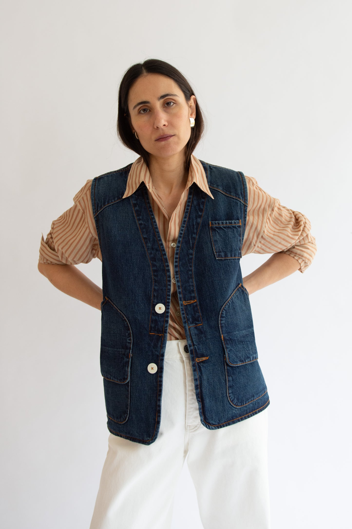 JESSE KAMM, Director's Vest, Medium Roast