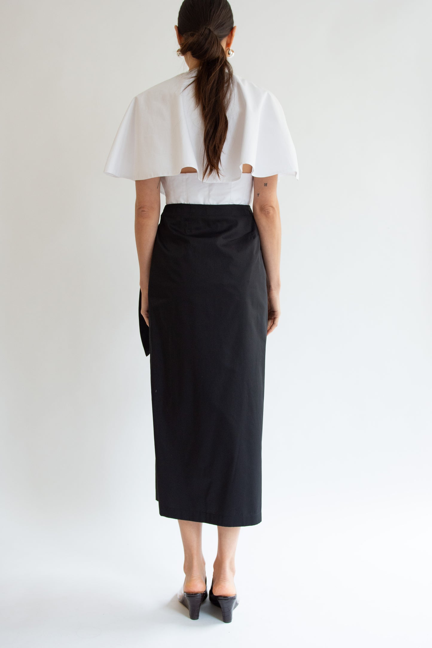 MR. LARKIN, Carlo Skirt, Black