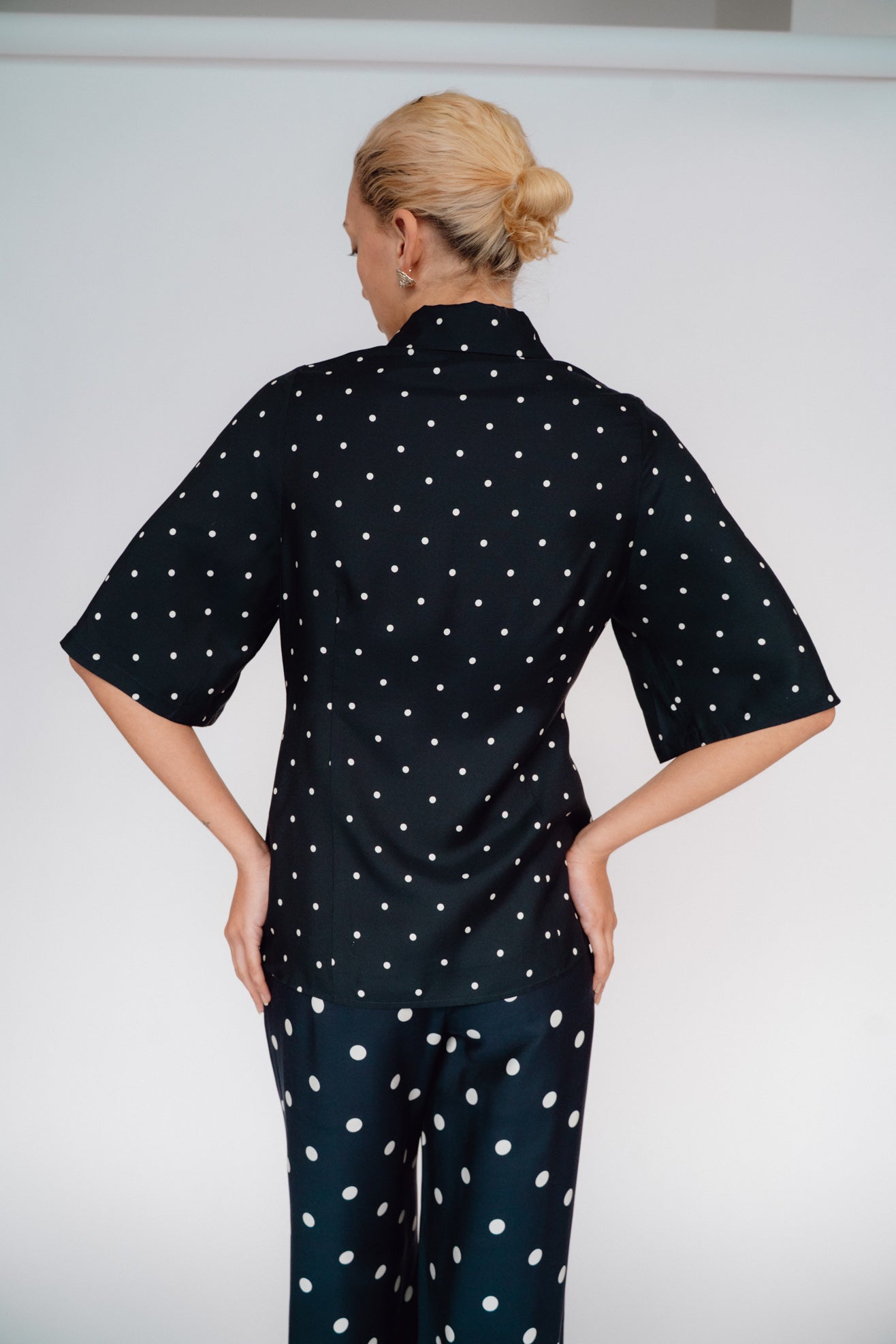 MR. LARKIN, Tillie Shirt, Black