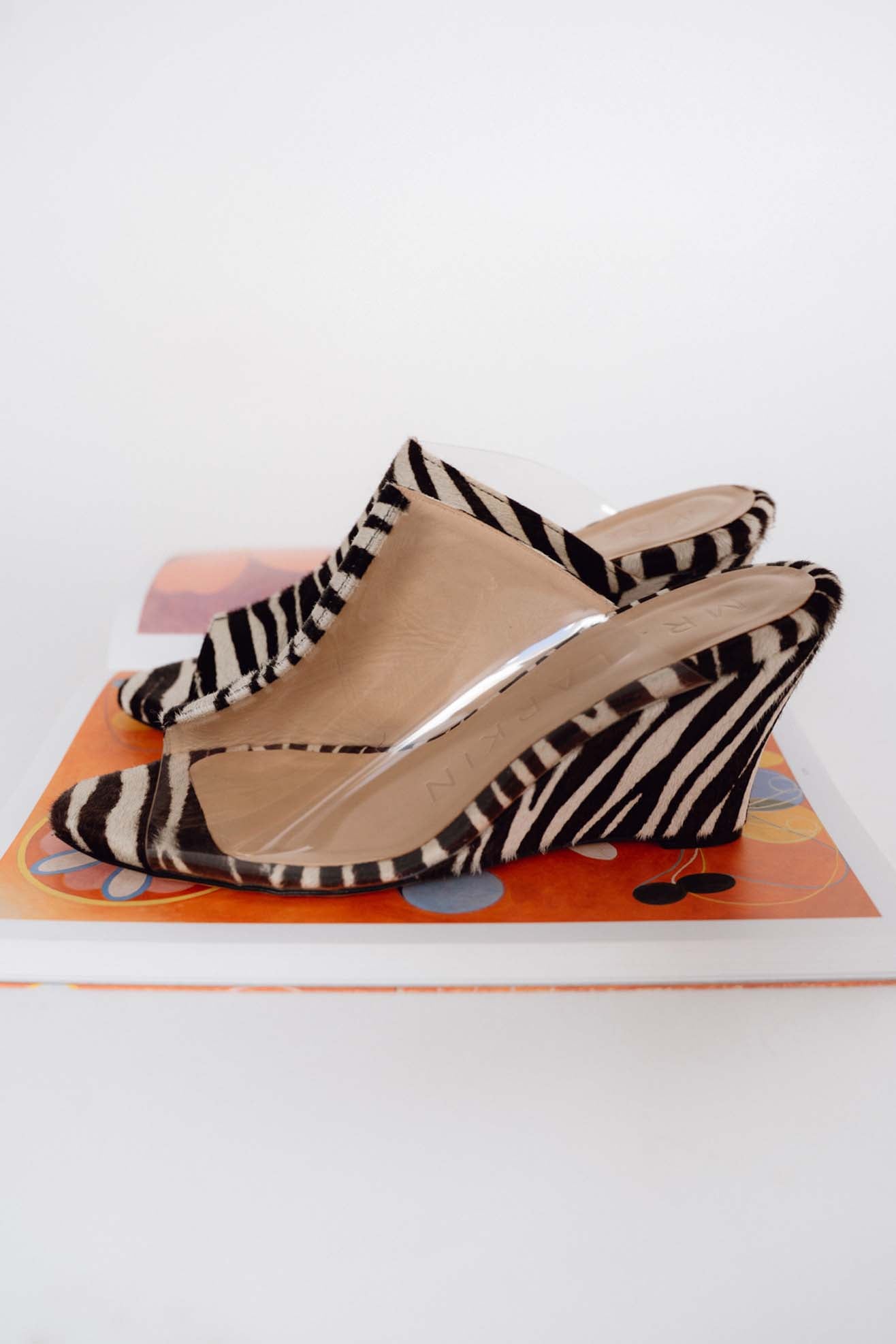 MR. LARKIN, Elliott Wedge
