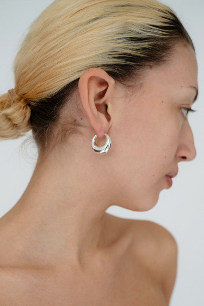 RACHEL COMEY, Alpha Earring, Silver