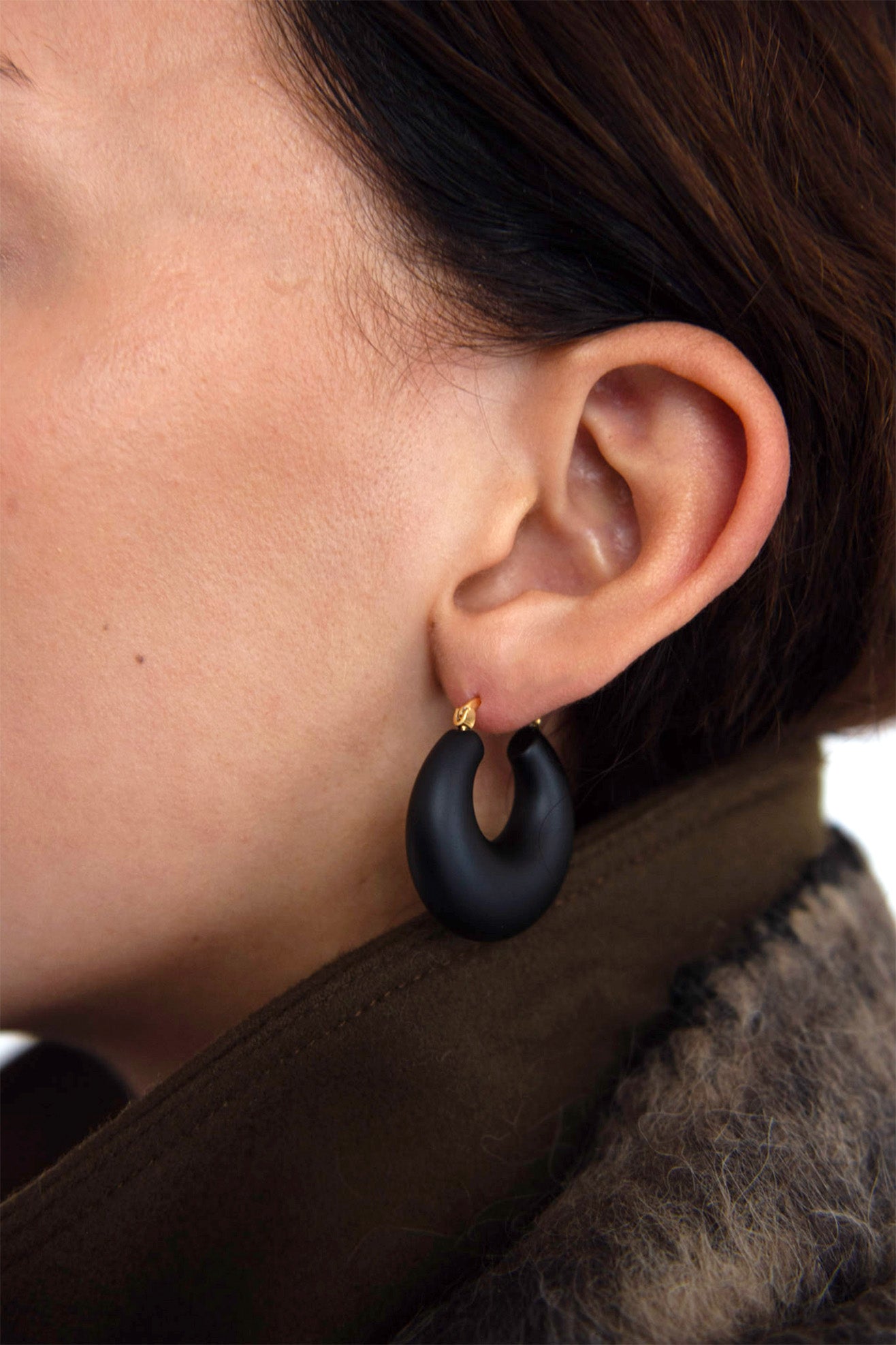 RACHEL COMEY, Grass Earrings, Black Matte