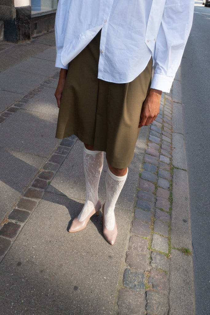 Swedish Stockings, Rosa Lace Knee-Highs, Ivory