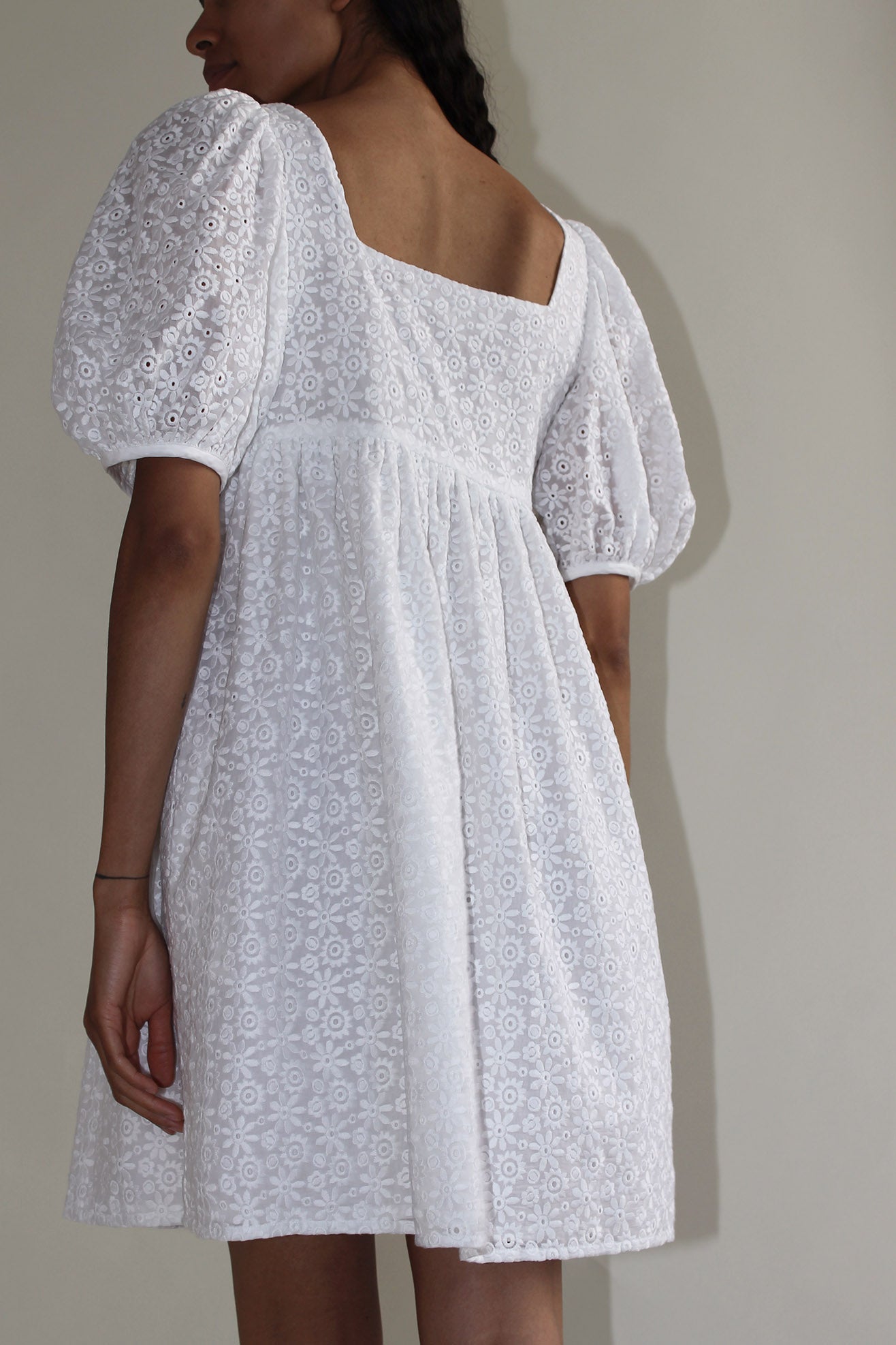 MR. LARKIN, Olivia Dress, Floral Eyelet