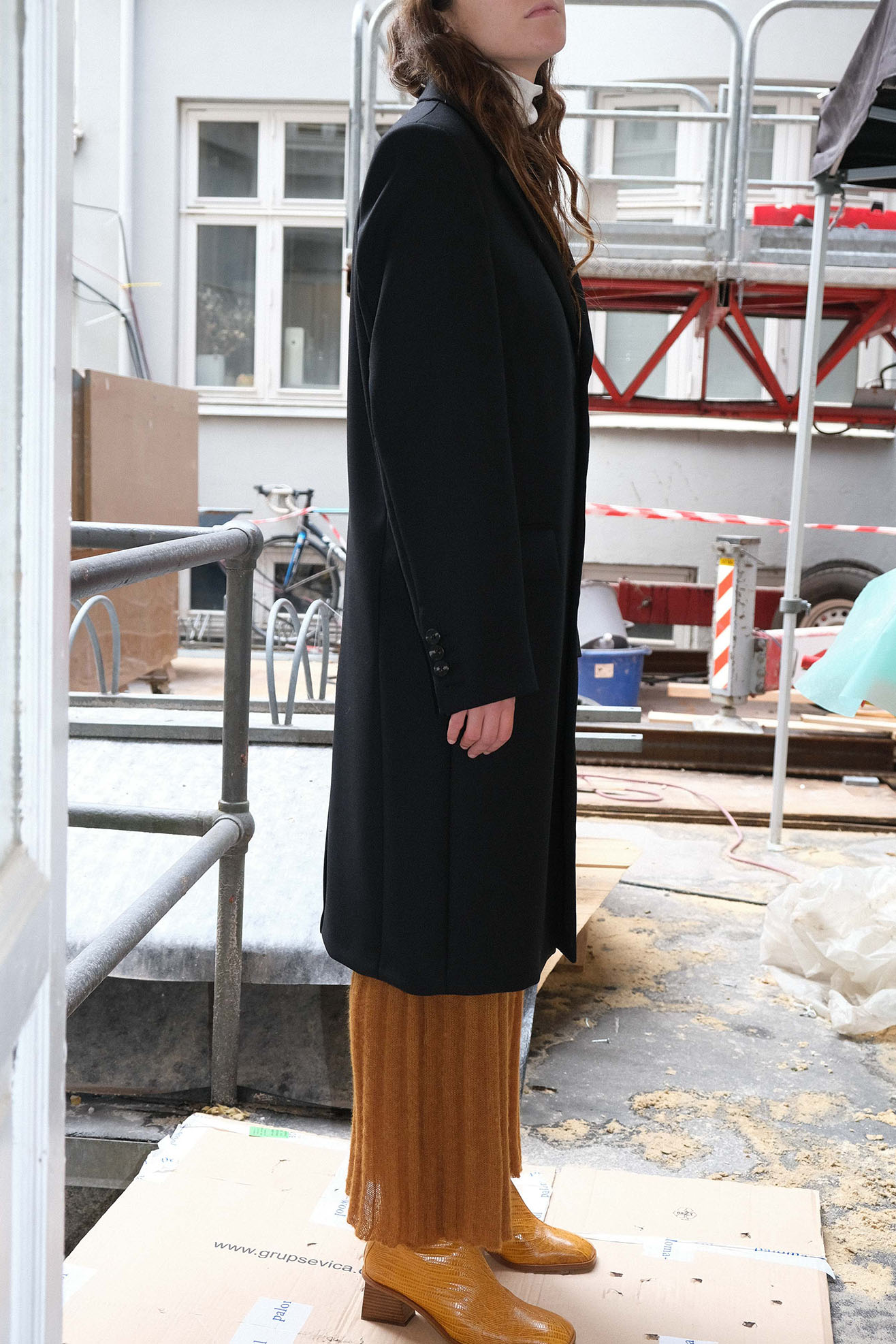 SUNFLOWER, Clean Coat, Black, Side